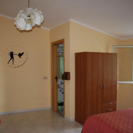 Camere & Case Vacanze Lo Scoglio 카스텔디투사 외부 사진